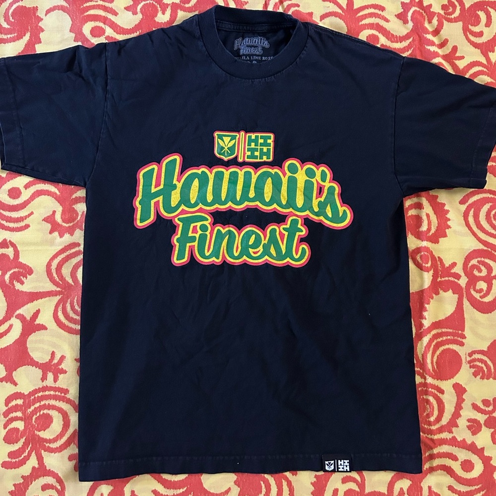 Hawaii's Finest T-Shirt Size Medium
